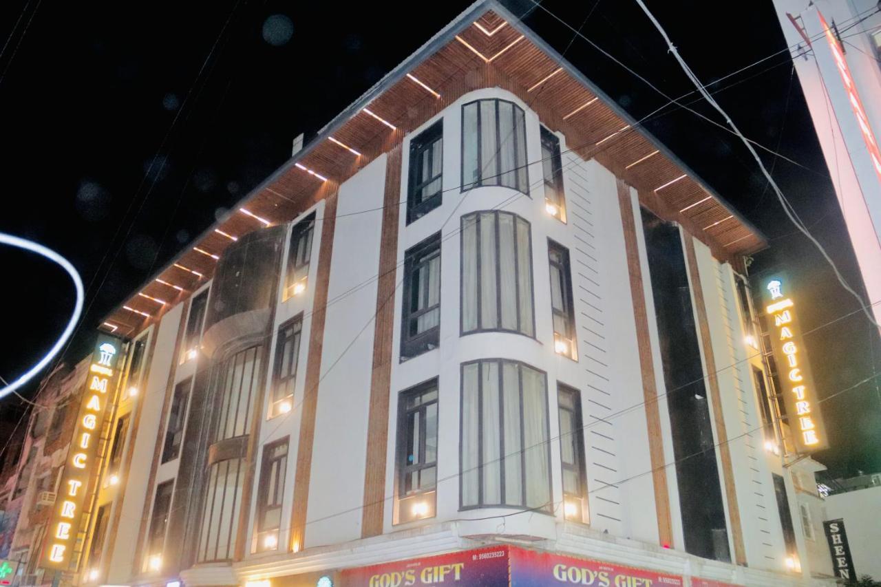 Hotel Magic Tree Karol Bagh Metro Station New Delhi Bagian luar foto